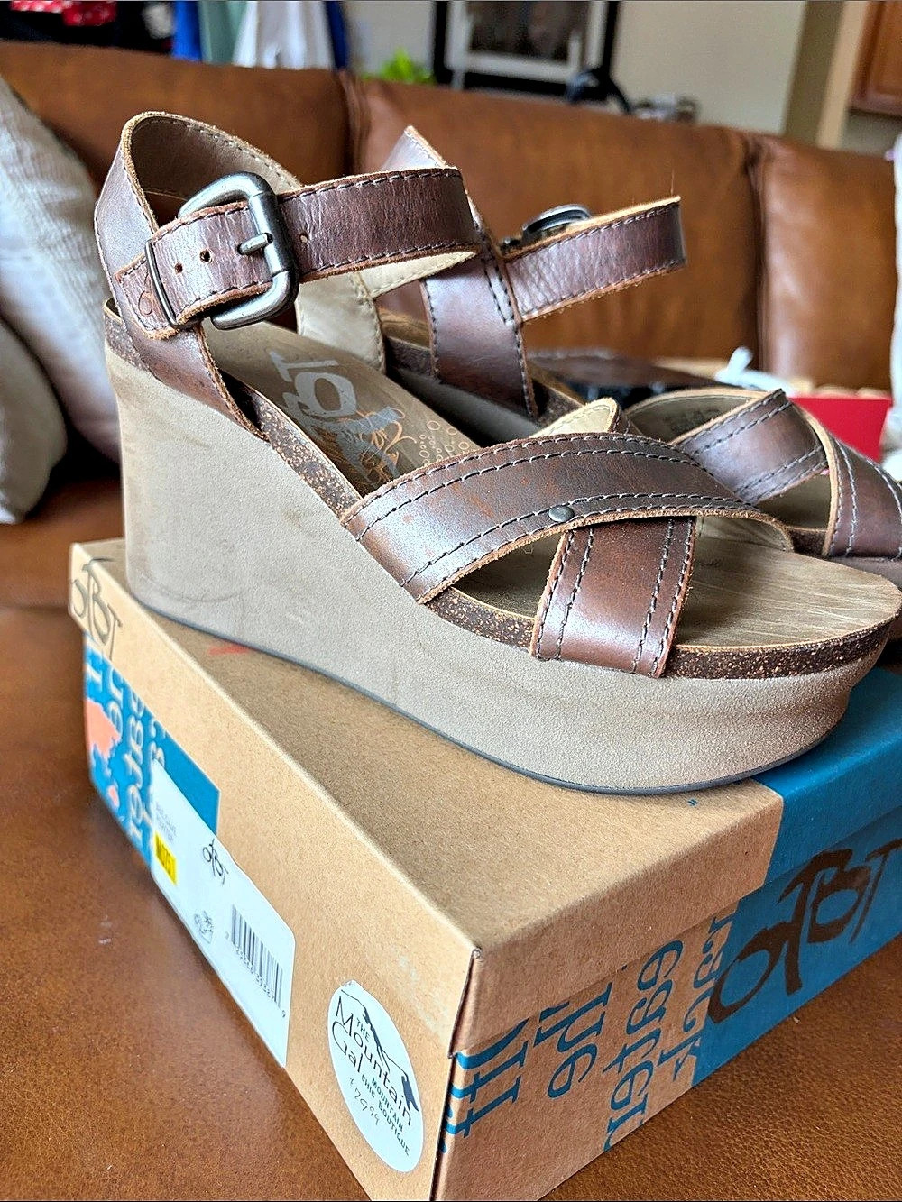 OTBT Layover Brown Wedge Sandals 7.5